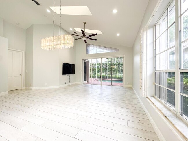 Foto del edificio - 6255 NW 24th St