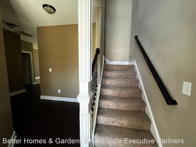 Building Photo - 4 br, 2.5 bath House - 212 Claudia Drive