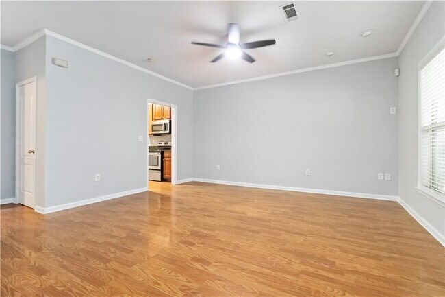 Foto del edificio - 1758 Connally Dr