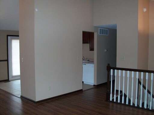 Building Photo - 8121 Barret Rd