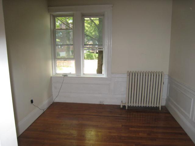 Building Photo - 60 Egmont St