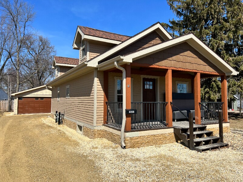 1643 4th St SE, Rochester, MN 55904 House Rental in Rochester, MN