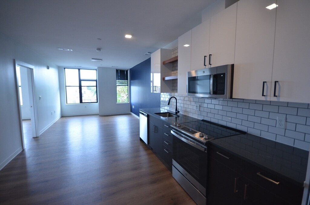 Foto principal - 89 Brighton Ave