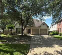 Building Photo - 14009 Hollow Canyon Ln
