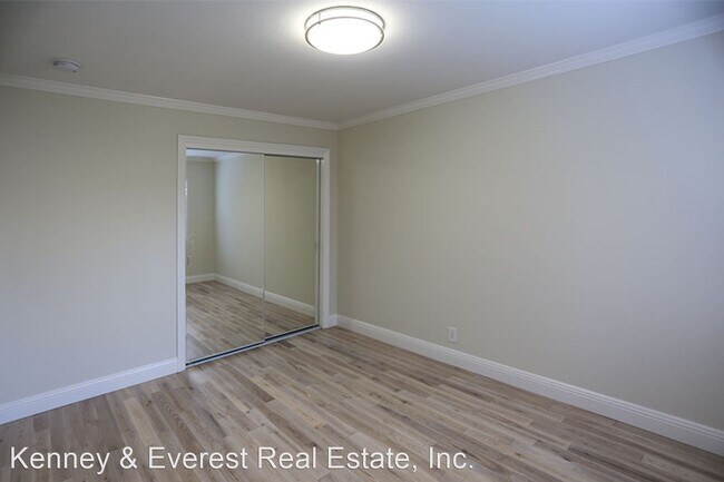 Building Photo - 1 br, 1 bath House - 400 Orange #105