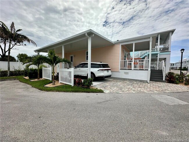 Foto del edificio - 254 NE Coastal Dr