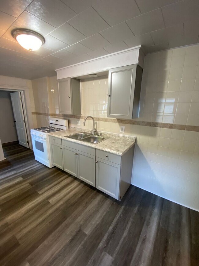 Foto del edificio - Charming 3 BR /2 BA Home in Lancaster City