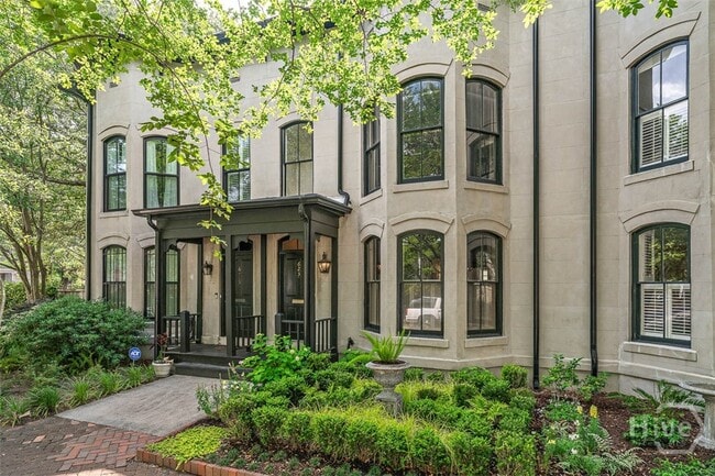 Foto del edificio - 623 Tattnall St