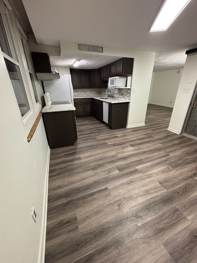 Foto principal - 120 S 38th Ave