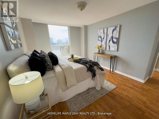 Photo du bâtiment - 3120 Kirwin Ave