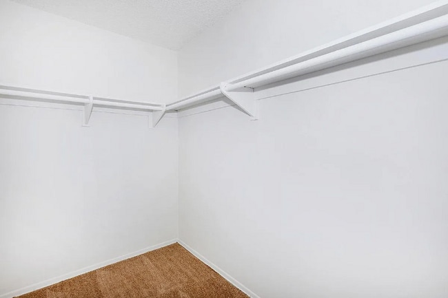 Building Photo - 1301 Las Riendas Dr