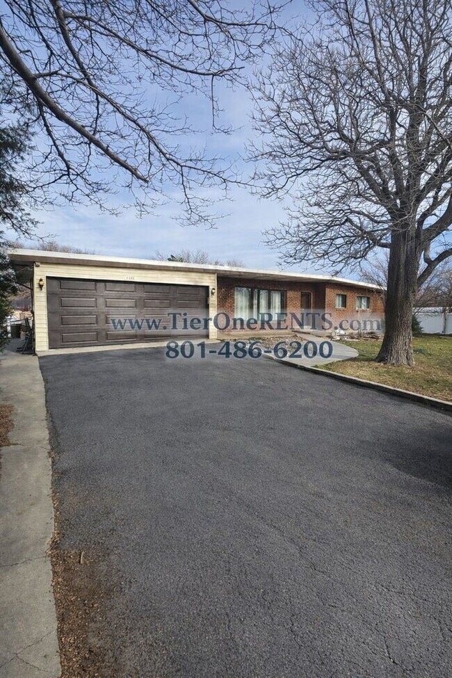 Foto del edificio - NO DEPOSIT Option Available for Qualified Renters!