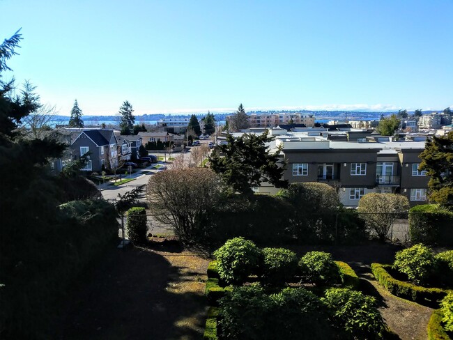 Foto del edificio - 330 2nd Ave S