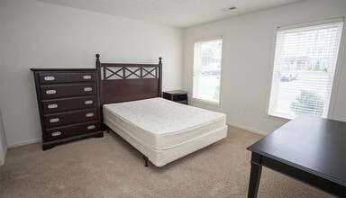 Building Photo - 2111 Purple and Gold Way