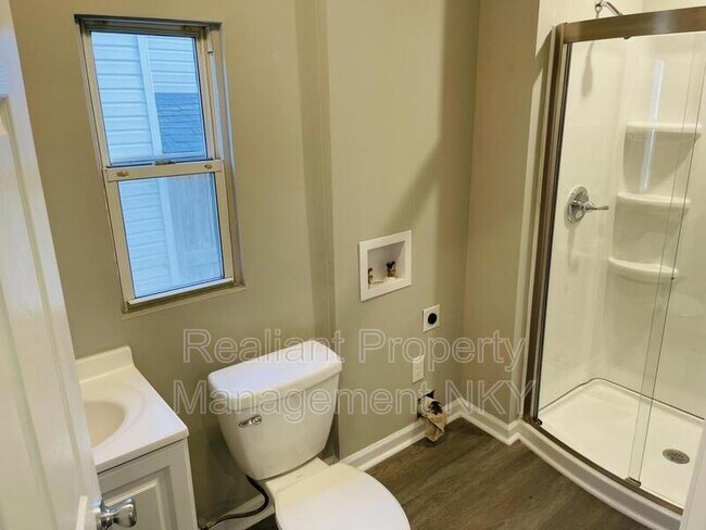 Building Photo - 446 Clark St