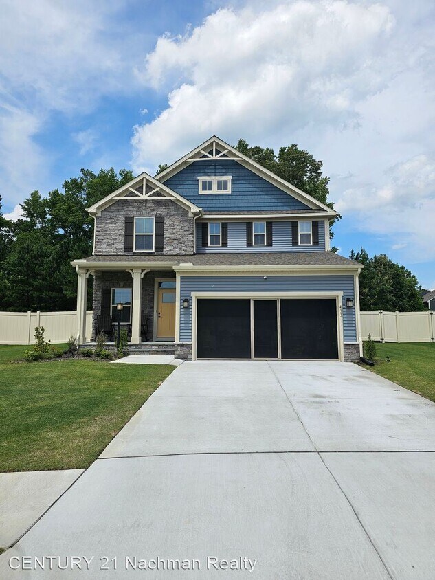 Primary Photo - 4 br, 2.5 bath House - 433 Patriots Walke ...