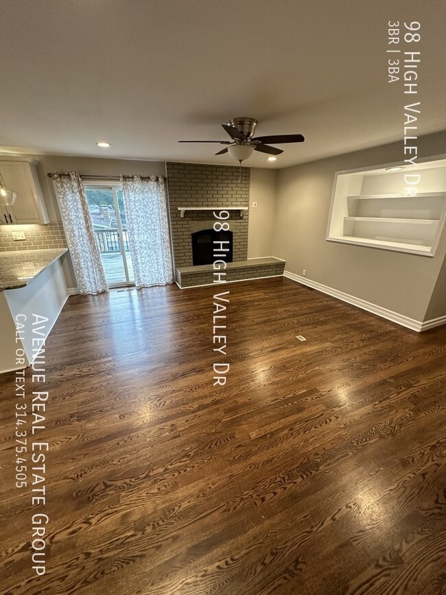 Building Photo - Just Listed! - 98 High Valley Dr