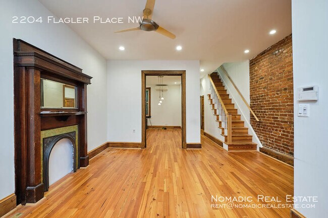 Foto del edificio - 2204 Flagler Pl NW