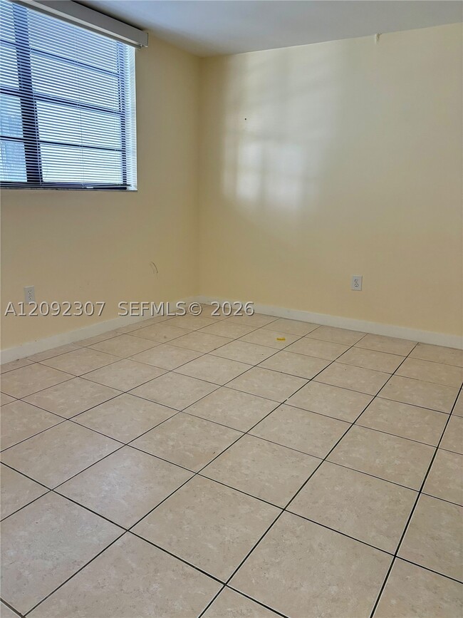 Foto del edificio - 5050 NW 7th St