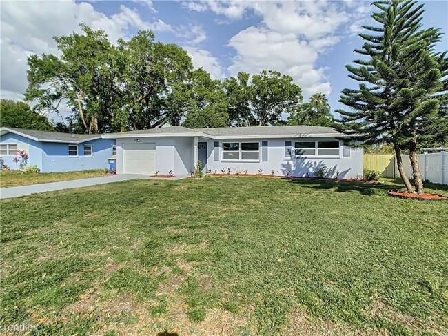 Building Photo - 3 br, 2 bath House - 1425 S Betty Ln
