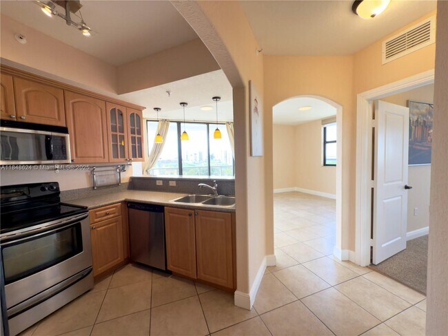 Foto del edificio - 2301 SW 27th Ave