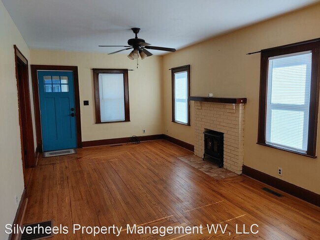 Building Photo - 4 br, 2 bath House - 918 33rd Street