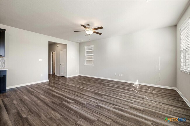 Building Photo - 116 Outlaw Dr