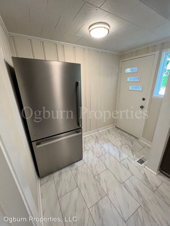 Building Photo - 4 br, 2 bath House - 2251 QUEEN STREET