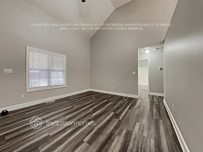 Building Photo - 7924 Rolling Stone Ave