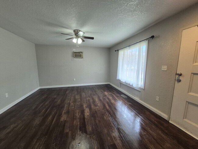 Foto del edificio - Cozy Ranch Home