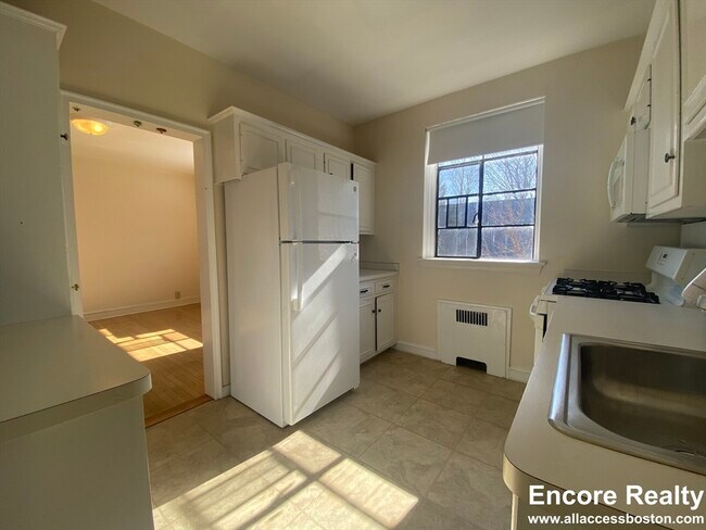 Foto del edificio - 91 Longwood Ave
