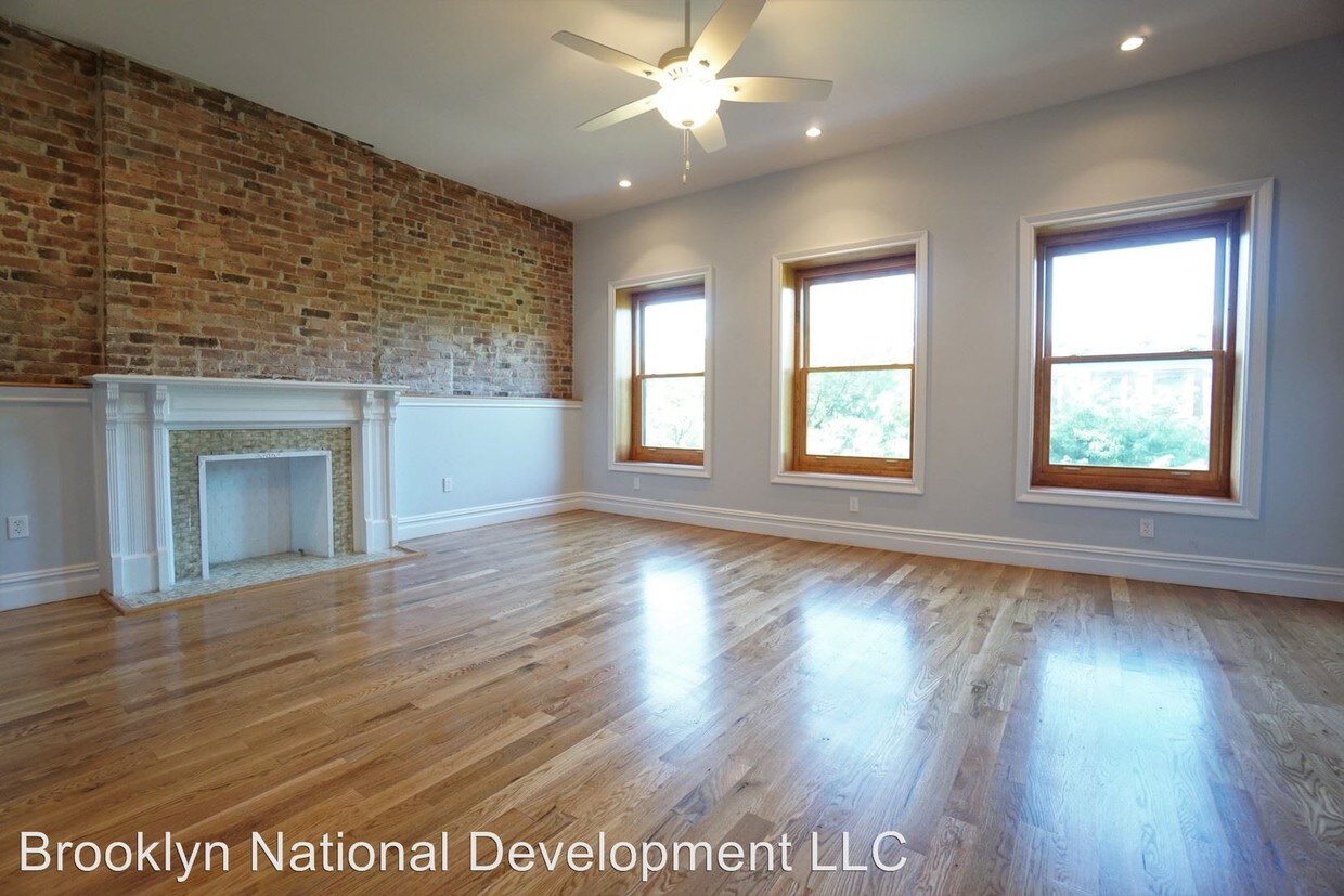 Primary Photo - 1223 Dean St