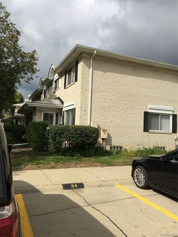 Foto del edificio - 8737 George F Bunker Blvd