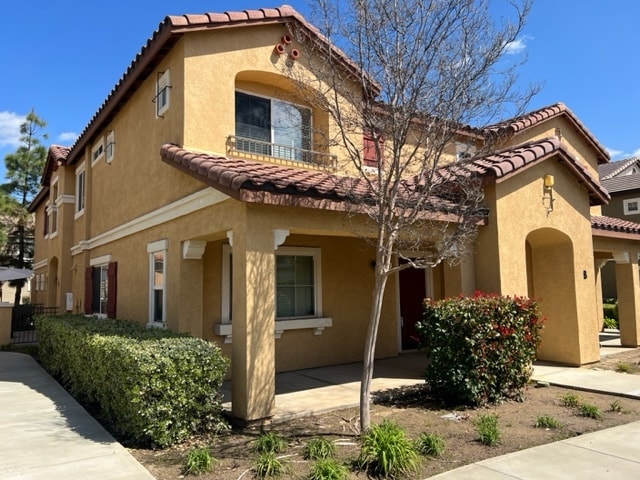 Photo - 25792 Iris Ave Townhome