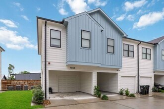 Building Photo - 4612 Indie Hts Ln