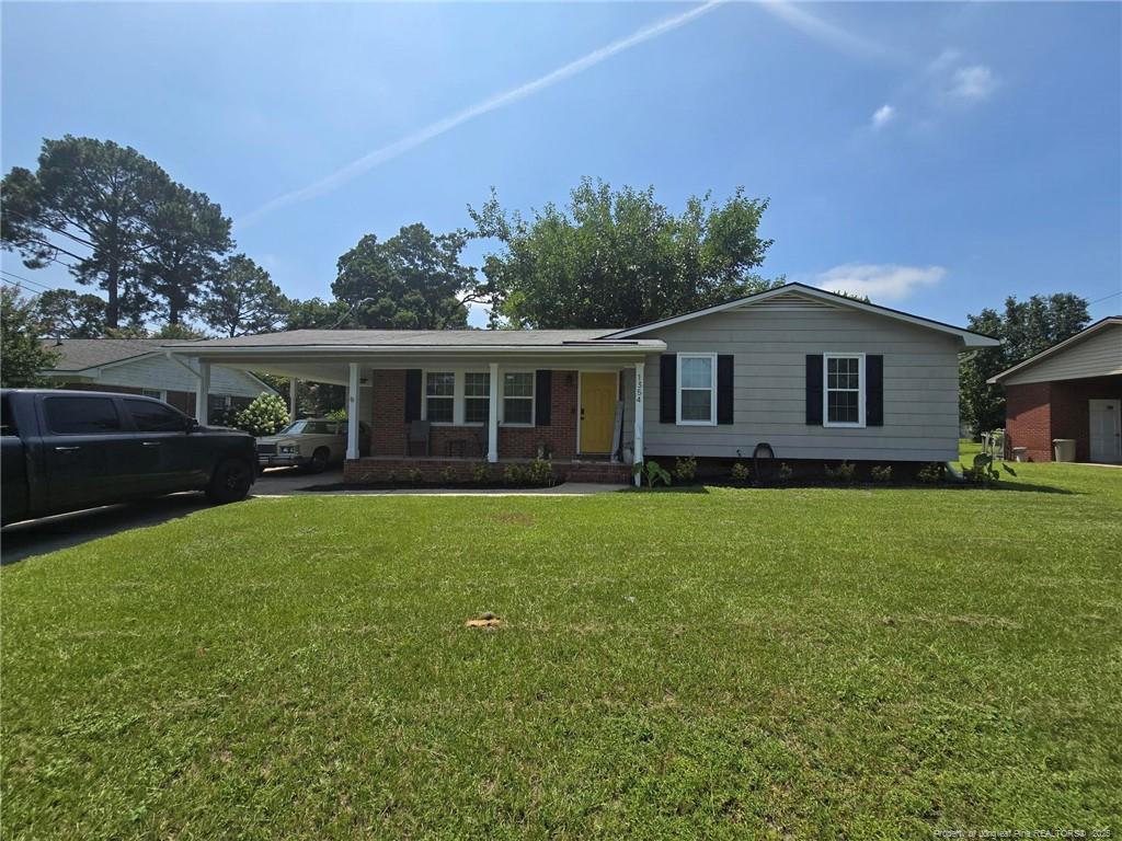 Primary Photo - 1354 Camelot Dr