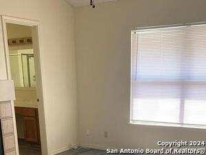 Building Photo - 8016 Sunshine Tower Dr