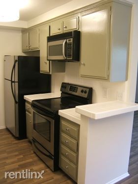 Foto del edificio - 11838 Goshen Ave