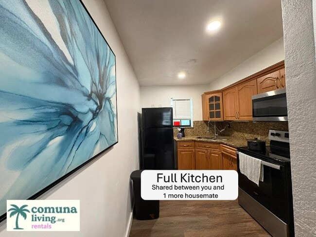 Photo - 1345 NE 5th Terrace House