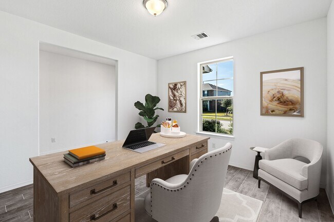 Foto del edificio - 5742 Aurora Grns Ln