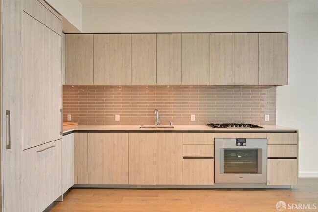 Foto del edificio - 1000 3rd St