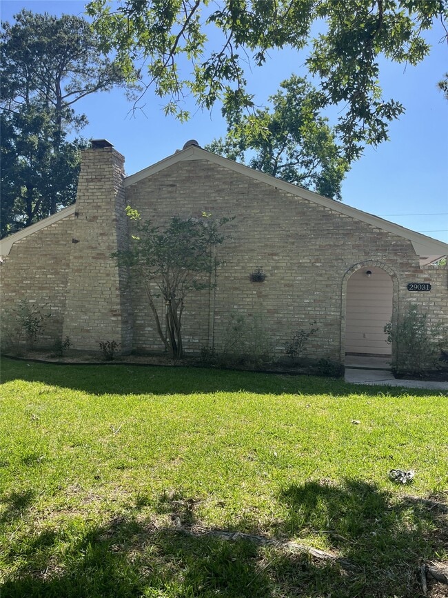 Building Photo - 29031 Elmwood Dr