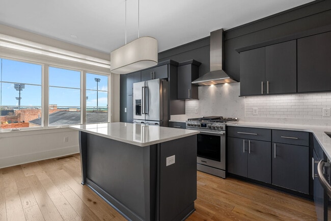 Building Photo - M West