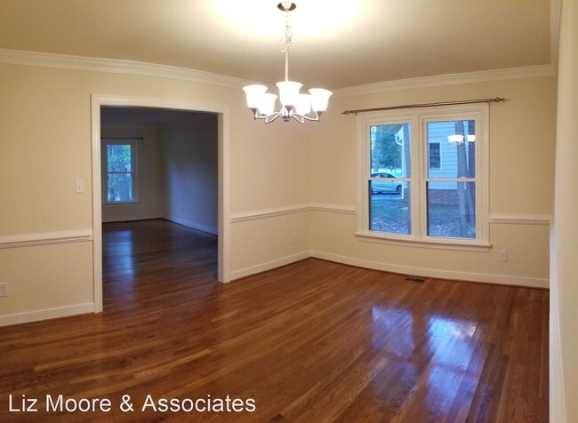 Building Photo - 4 br, 2.5 bath House - 6303 Walnut Bend Drive
