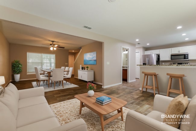 Foto del edificio - 209 Woodknoll Pl