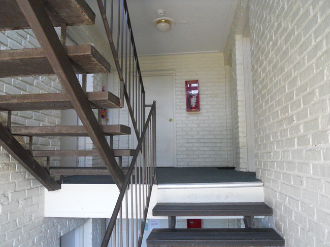Interior Photo - Lakewood Park Apartments