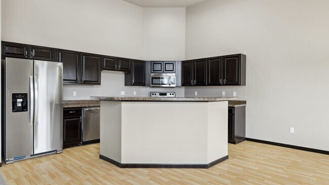 Foto del edificio - Town Square Townhomes