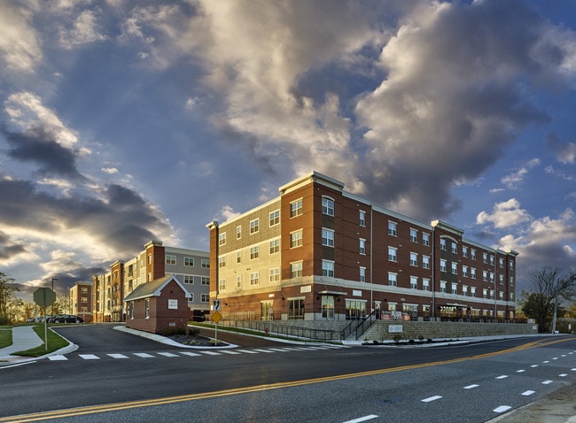 Building Photo - The Garrison Apartments