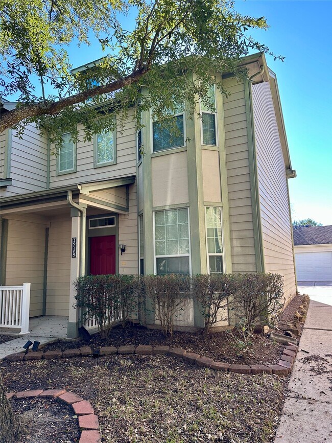 Foto del edificio - 29709 Valley Center Dr