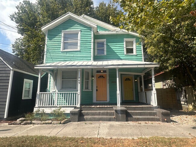 Building Photo - Charming Home in Historic Downtown Wilmington